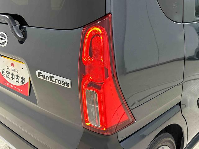 タントファンクロスターボ　運転席・助手席シートヒーター純正ナビ装着用アップグレードパック　両側電動スライドドア　電動パーキングブレーキ　オートブレーキホールド機能　運転席シートリフター　チルトステアリング　格納式リヤドアサンシェード（広島県）の中古車