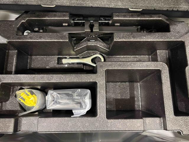 ミライースＸ　ＳＡIII　　ＬＥＤヘッドライト　　コーナーセンサーＬＥＤヘッドランプ　セキュリティアラーム　コーナーセンサー　１４インチフルホイールキャップ　キーレスエントリー　電動格納式ドアミラー　ショツピングフック　マニュアルエアコン（広島県）の中古車