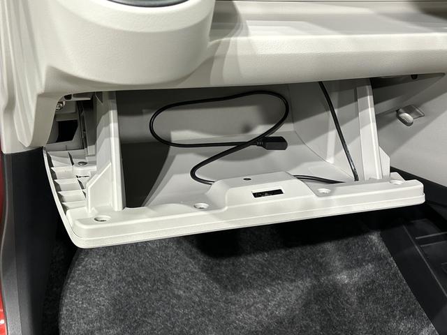 ミライースX SAIII ディスプレイオーディオ バックモニターLEDヘッドランプ セキュリティアラーム コーナーセンサー 14インチフルホイールキャップ キーレスエントリー 電動格納式ドアミラー ショツピングフック マニュアルエアコン(広島県)の中古車