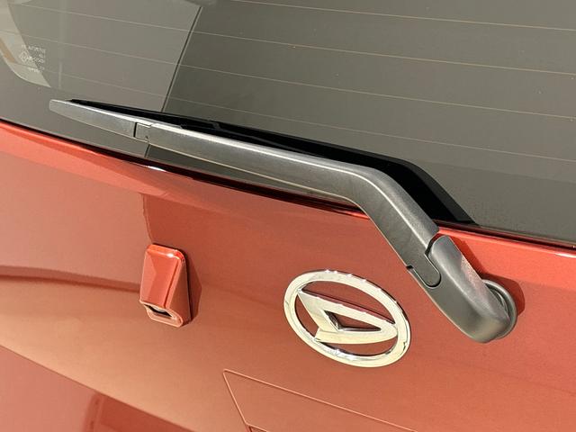 ミライースX SAIII ディスプレイオーディオ バックモニターLEDヘッドランプ セキュリティアラーム コーナーセンサー 14インチフルホイールキャップ キーレスエントリー 電動格納式ドアミラー ショツピングフック マニュアルエアコン(広島県)の中古車