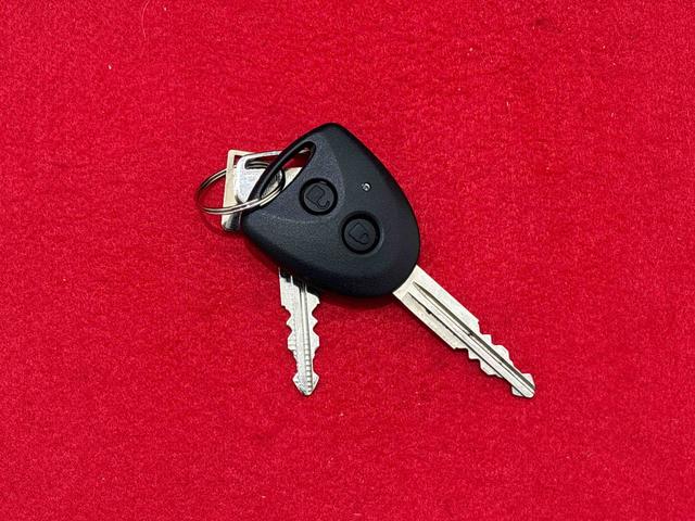 ミライースＸ　ＳＡIII　ディスプレイオーディオ　バックモニターＬＥＤヘッドランプ　セキュリティアラーム　コーナーセンサー　１４インチフルホイールキャップ　キーレスエントリー　電動格納式ドアミラー　ショツピングフック　マニュアルエアコン（広島県）の中古車