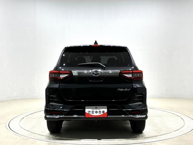 ロッキーＧ　ナビ　パノラマモニター　ＥＴＣ車載器　ドライブレコーダーＬＥＤヘッドランプ・フォグランプ　全車速追従機能付アダプティブクルーズコントロール　レーンキープコントロール　１７インチアルミホイール　シートヒーター　プッシュボタンスタート（広島県）の中古車