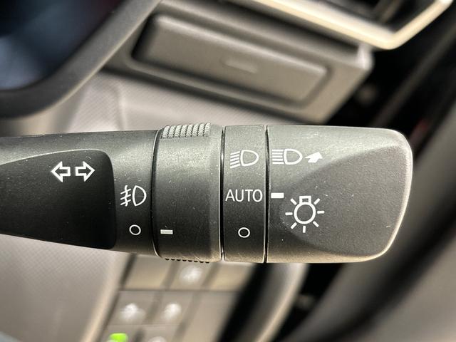 ロッキーＧ　ナビ　パノラマモニター　ＥＴＣ車載器　ドライブレコーダーＬＥＤヘッドランプ・フォグランプ　全車速追従機能付アダプティブクルーズコントロール　レーンキープコントロール　１７インチアルミホイール　シートヒーター　プッシュボタンスタート（広島県）の中古車