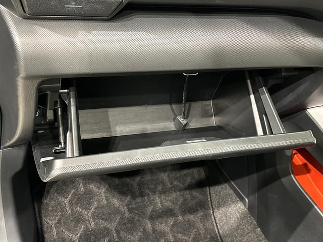 ロッキーＧ　ナビ　パノラマモニター　ＥＴＣ車載器　ドライブレコーダーＬＥＤヘッドランプ・フォグランプ　全車速追従機能付アダプティブクルーズコントロール　レーンキープコントロール　１７インチアルミホイール　シートヒーター　プッシュボタンスタート（広島県）の中古車