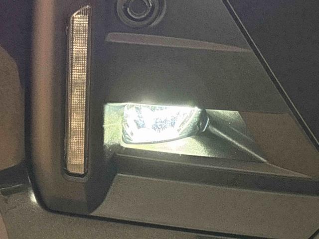 ロッキーＧ　ナビ　パノラマモニター　ＥＴＣ車載器　ドライブレコーダーＬＥＤヘッドランプ・フォグランプ　全車速追従機能付アダプティブクルーズコントロール　レーンキープコントロール　１７インチアルミホイール　シートヒーター　プッシュボタンスタート（広島県）の中古車