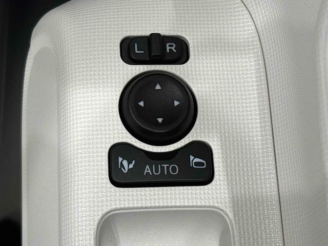 ムーヴキャンバスストライプスＧ　キーフリーシステム　ステアリングスイッチＬＥＤオートライト・フォグランプ　電動パーキングブレーキ　プッシュボタンスタート　セキュリティアラーム　バックカメラ　両側パワースライドドアウエルカムオープン機能　オート電動格納式ドアミラー（広島県）の中古車