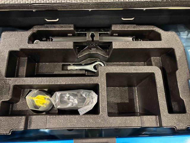 ミライースＸ　リミテッドＳＡIII　バックモニター　マニュアルエアコンＬＥＤヘッドランプ　セキュリティアラーム　コーナーセンサー　１４インチフルホイールキャップ　キーレスエントリー　電動格納式ドアミラー　ショツピングフック　マニュアルエアコン（広島県）の中古車