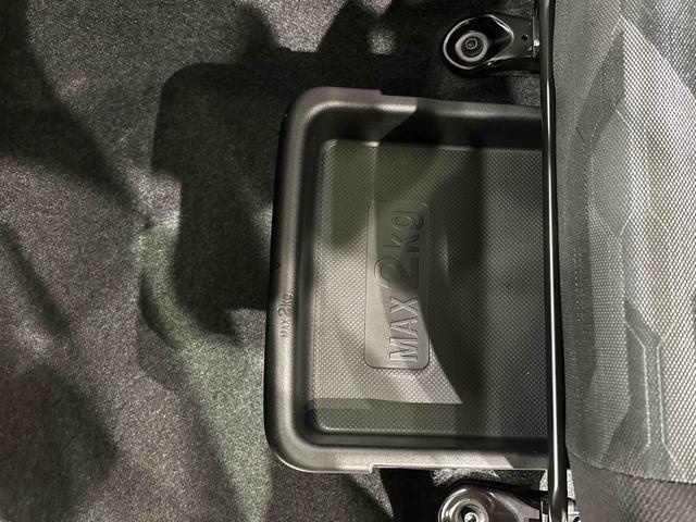 タフトＧ　クロムベンチャー　ディスプレイオーディオスカイフィールトップ　クロムパック　メッキパック　シルバーアンダーガーニッシュ　インテリアアクセント　ＬＥＤオートライト＆フォグランプ　電動パーキングブレーキ　バックカメラ　アルミホイール（広島県）の中古車