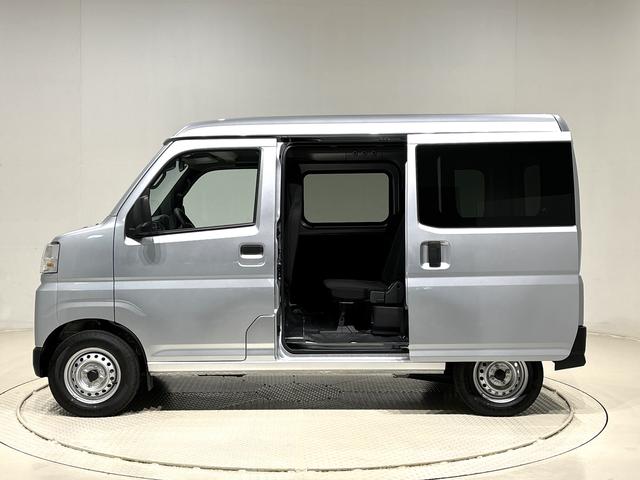 ハイゼットカーゴＤＸ　キーレスエントリー　電子制御式４ＷＤ　コーナーセンサーオーバーヘッドシェルフ　ＡＭＦＭラジオ　リバース連動リヤワイパー　ヒルホールドシステム　ＶＳＣ＆ＴＲＣ　ＡＢＳ　電動式パワーステアリング（広島県）の中古車