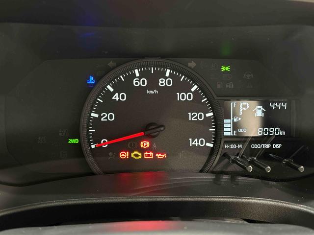 ハイゼットカーゴＤＸ　キーレスエントリー　電子制御式４ＷＤ　コーナーセンサーオーバーヘッドシェルフ　ＡＭＦＭラジオ　リバース連動リヤワイパー　ヒルホールドシステム　ＶＳＣ＆ＴＲＣ　ＡＢＳ　電動式パワーステアリング（広島県）の中古車