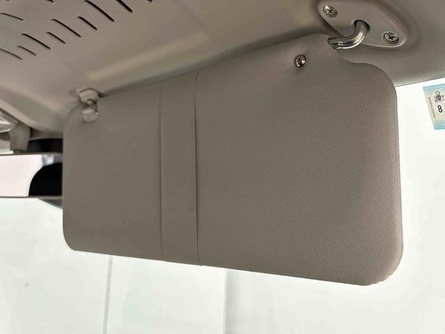 ハイゼットカーゴＤＸ　キーレスエントリー　電子制御式４ＷＤ　コーナーセンサーオーバーヘッドシェルフ　ＡＭＦＭラジオ　リバース連動リヤワイパー　ヒルホールドシステム　ＶＳＣ＆ＴＲＣ　ＡＢＳ　電動式パワーステアリング（広島県）の中古車