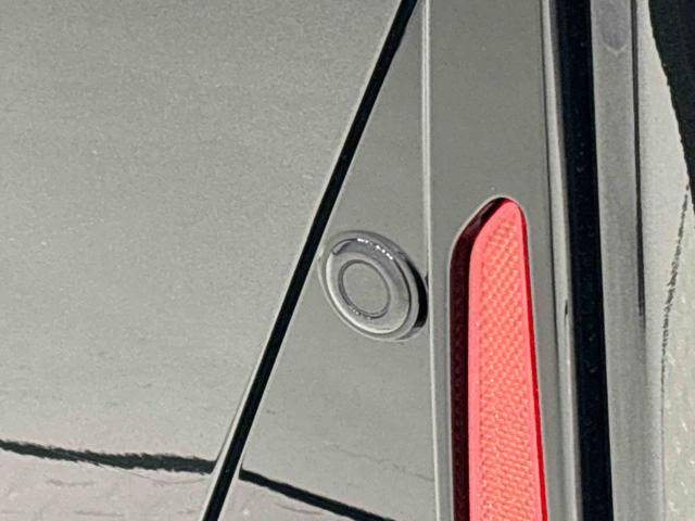 タントカスタムX パノラマモニター対応 前席シートヒーター両側電動スライドドア 電動パーキングブレーキ オートブレーキホールド機能 運転席シートリフター チルトステアリング 格納式リヤドアサンシェード(広島県)の中古車