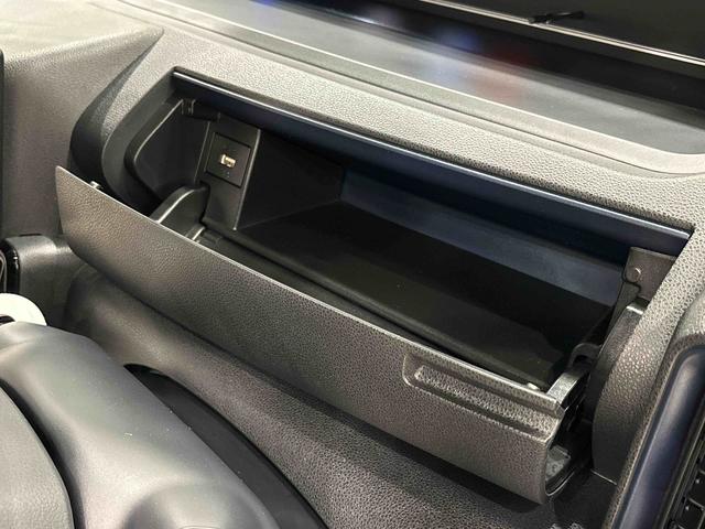 タントカスタムＲＳ　９インチディスプレイオーディオ　シートヒーターＬＥＤオートライト　パワースライドドアウェルカムオープン機能　電動パーキングブレーキ　運転席助手席シートヒーター　アルミホイール　キーフリーシステム　　オート電動格納式ドアミラー（広島県）の中古車