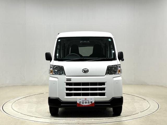 ハイゼットカーゴデラックス 4WD CVT車 AM/FMラジオ付き4WD CVT車 AM/FMラジオ マニュアルエアコン リヤヒーター オートライト フロントパワーウィンドウ リヤワイパー ハロゲンヘッドライト 純正スチールホイール キーレスエントリー(広島県)の中古車