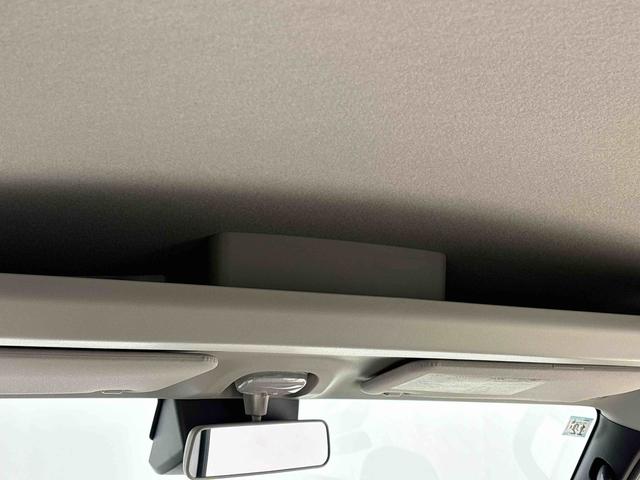 ハイゼットカーゴデラックス 4WD CVT車 AM/FMラジオ付き4WD CVT車 AM/FMラジオ マニュアルエアコン リヤヒーター オートライト フロントパワーウィンドウ リヤワイパー ハロゲンヘッドライト 純正スチールホイール キーレスエントリー(広島県)の中古車