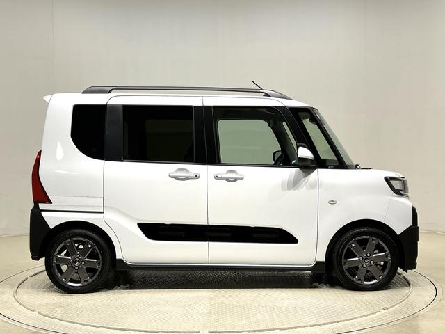 タントファンクロスターボ バックカメア付き 前席シートヒーターLEDヘッドライト・フォグランプ 後席両側パワースライドドア 運転席・助手席シートヒーター オートライト サイドエアバッグ 純正15インチアルミホイール キーフリーシステム(広島県)の中古車