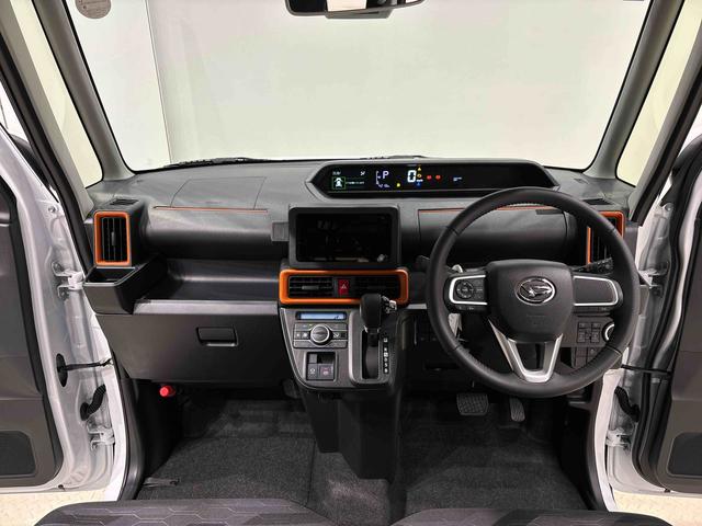 タントファンクロスターボ バックカメア付き 前席シートヒーターLEDヘッドライト・フォグランプ 後席両側パワースライドドア 運転席・助手席シートヒーター オートライト サイドエアバッグ 純正15インチアルミホイール キーフリーシステム(広島県)の中古車