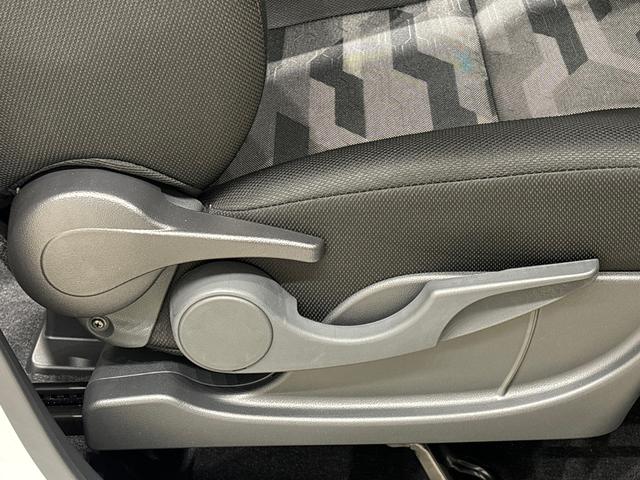 タントファンクロスターボ バックカメア付き 前席シートヒーターLEDヘッドライト・フォグランプ 後席両側パワースライドドア 運転席・助手席シートヒーター オートライト サイドエアバッグ 純正15インチアルミホイール キーフリーシステム(広島県)の中古車