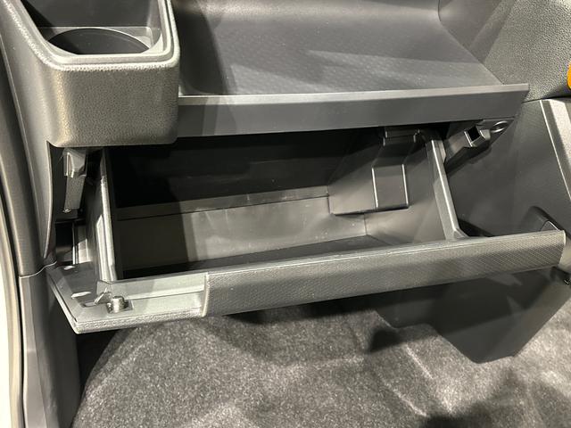 タントファンクロスターボ バックカメア付き 前席シートヒーターLEDヘッドライト・フォグランプ 後席両側パワースライドドア 運転席・助手席シートヒーター オートライト サイドエアバッグ 純正15インチアルミホイール キーフリーシステム(広島県)の中古車