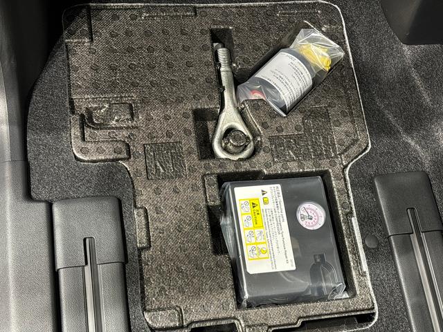 タントファンクロスターボ バックカメア付き 前席シートヒーターLEDヘッドライト・フォグランプ 後席両側パワースライドドア 運転席・助手席シートヒーター オートライト サイドエアバッグ 純正15インチアルミホイール キーフリーシステム(広島県)の中古車