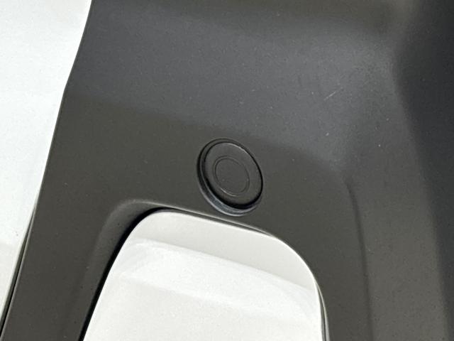 タントファンクロスターボ バックカメア付き 前席シートヒーターLEDヘッドライト・フォグランプ 後席両側パワースライドドア 運転席・助手席シートヒーター オートライト サイドエアバッグ 純正15インチアルミホイール キーフリーシステム(広島県)の中古車