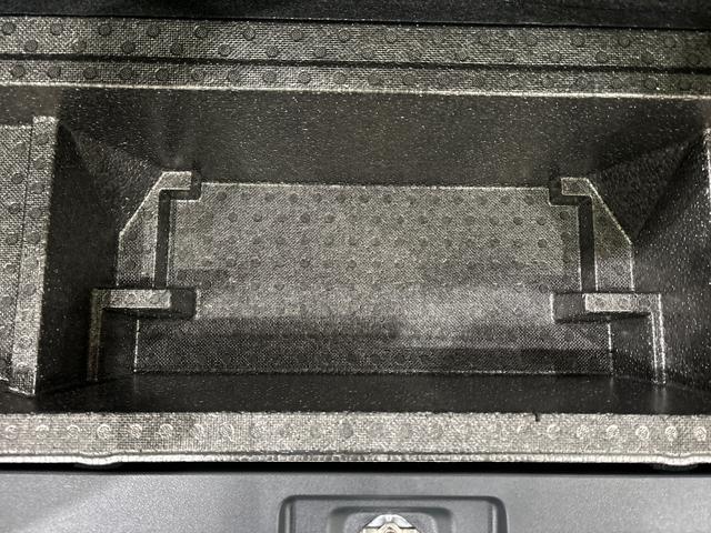 タントファンクロスターボ バックカメア付き 前席シートヒーターLEDヘッドライト・フォグランプ 後席両側パワースライドドア 運転席・助手席シートヒーター オートライト サイドエアバッグ 純正15インチアルミホイール キーフリーシステム(広島県)の中古車