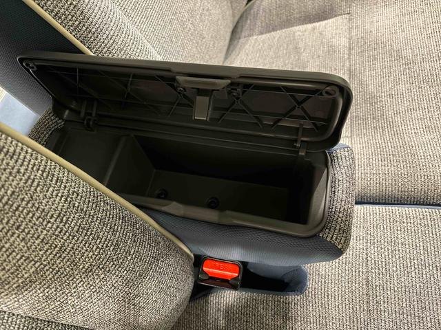 ムーヴキャンバスストライプスＧターボＬＥＤオートライト・フォグランプ　電動パーキングブレーキ　プッシュボタンスタート　セキュリティアラーム　バックカメラ　両側パワースライドドアウエルカムオープン機能　オート電動格納式ドアミラー（広島県）の中古車