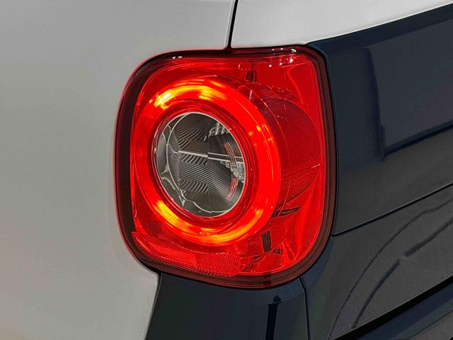 ムーヴキャンバスストライプスＧターボＬＥＤオートライト・フォグランプ　電動パーキングブレーキ　プッシュボタンスタート　セキュリティアラーム　バックカメラ　両側パワースライドドアウエルカムオープン機能　オート電動格納式ドアミラー（広島県）の中古車