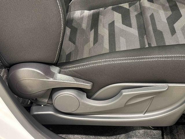 タフトG ダーククロムベンチャースカイフィールトップ ダークメッキパック シルバーアンダーガーニッシュ インテリアアクセント LEDオートライト&フォグランプ 電動パーキングブレーキ バックカメラ アルミホイール(広島県)の中古車