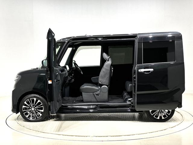 タントカスタムＲＳナビ　バックモニター　ＬＥＤオートライト　パワースライドドアウェルカムオープン機能　オート電動格納式ドアミラー　助手席ロングスライド　助手席イージークローザー　アルミホイールキー　フリーシステム（広島県）の中古車