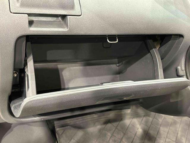 ハイゼットカーゴクルーズ　５速マニュアル　電動格納式ドアミラー　ＣＤステレオ両側スライド　マニュアルエアコン　パワステ　パワーウィンドウ　キーレスエントリーシステム　純正ロングバイザー　純正ラバーマット　フロントトップシェードガラス　オーバーヘッドコンソール　ホイールキャップ（広島県）の中古車