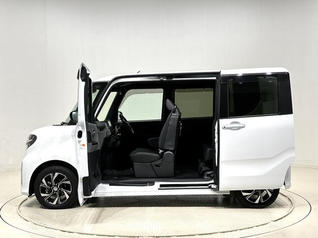 タントカスタムＸセレクション　純正ナビゲーション　キーフリー純正ナビ装着用アップグレードパック　運転席・助手席シートヒーター　オートライト　運転席ロングスライドシート　格納式リヤドアサンシェード　運転席シートリフター　チルトステアリング（広島県）の中古車