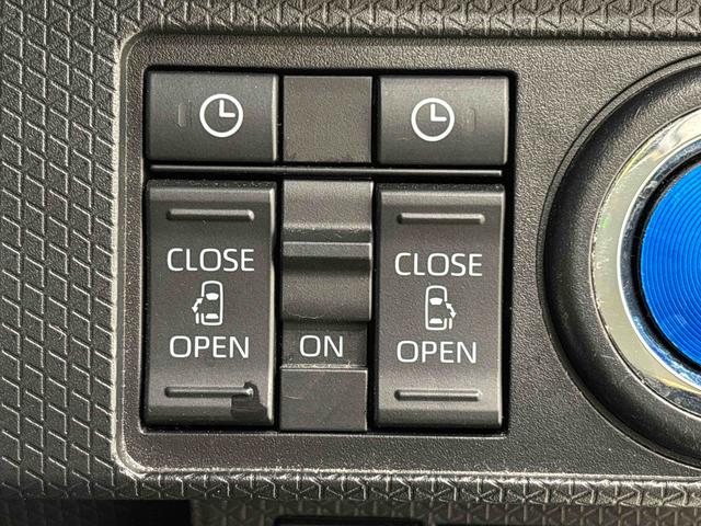 タントカスタムＸセレクション　純正ナビゲーション　キーフリー純正ナビ装着用アップグレードパック　運転席・助手席シートヒーター　オートライト　運転席ロングスライドシート　格納式リヤドアサンシェード　運転席シートリフター　チルトステアリング（広島県）の中古車