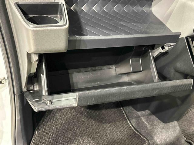 タントカスタムＸセレクション　純正ナビゲーション　キーフリー純正ナビ装着用アップグレードパック　運転席・助手席シートヒーター　オートライト　運転席ロングスライドシート　格納式リヤドアサンシェード　運転席シートリフター　チルトステアリング（広島県）の中古車