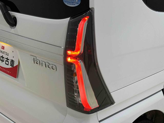 タントカスタムＸナビ　バックモニター　ＬＥＤオートライト　パワースライドドアウェルカムオープン機能　オート電動格納式ドアミラー　助手席ロングスライド　助手席イージークローザー　アルミホイール　キーフリーシステム（広島県）の中古車