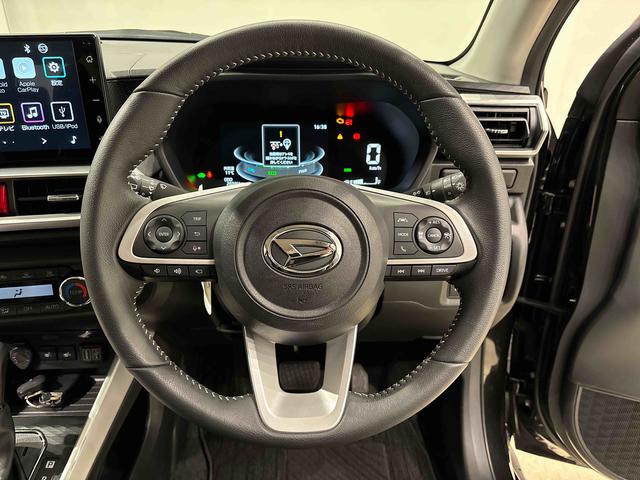 ロッキープレミアムＧ　ＨＥＶＬＥＤヘッドランプ・フォグランプ　全車速追従機能付アダプティブクルーズコントロール　レーンキープコントロール　ブラインドスポットモニター　１７インチアルミホイール　シートヒーター（広島県）の中古車