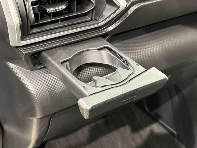 ロッキープレミアムＧ　ＨＥＶＬＥＤヘッドランプ・フォグランプ　全車速追従機能付アダプティブクルーズコントロール　レーンキープコントロール　ブラインドスポットモニター　１７インチアルミホイール　シートヒーター（広島県）の中古車