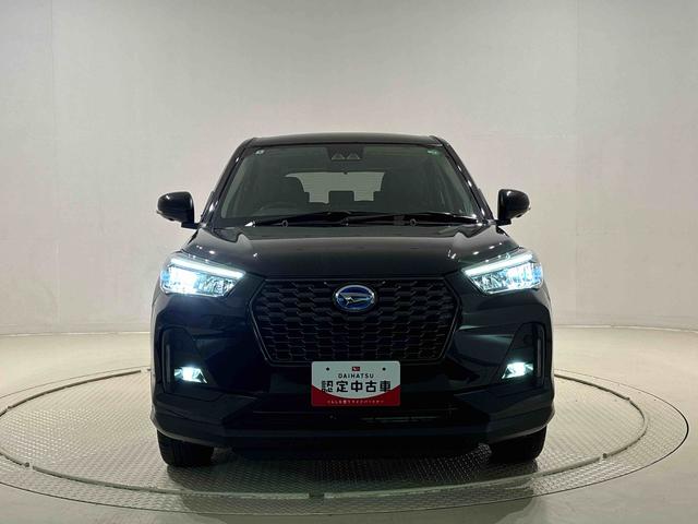 ロッキープレミアムＧ　ＨＥＶＬＥＤヘッドランプ・フォグランプ　全車速追従機能付アダプティブクルーズコントロール　レーンキープコントロール　ブラインドスポットモニター　１７インチアルミホイール　シートヒーター（広島県）の中古車