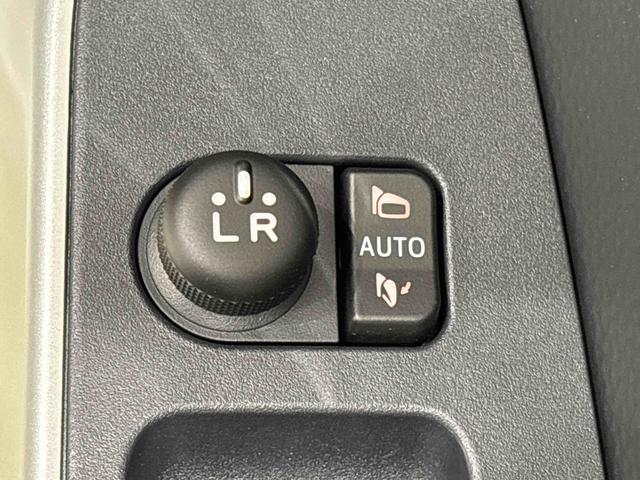 トールカスタムＧ　ターボＬＥＤヘッドランプ・フォグランプ　　１５インチアルミホイール　オートライト　プッシュボタンスタート　クルーズコントロール　　コーナーセンサー　パワースライドドア　キーフリーシステム（広島県）の中古車