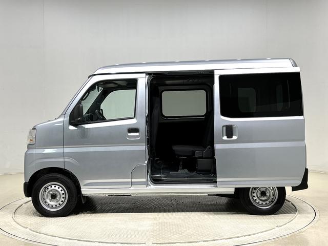 ハイゼットカーゴＤＸＬＥＤヘッドランプ　トップシェイドガラス　コーナーセンサー　オーバーヘッドシェルフ　フロントドアパワーウインドウ　キーレスエントリー　ＡＭ／ＦＭラジオ　テンパータイヤ　スチールホイール（広島県）の中古車