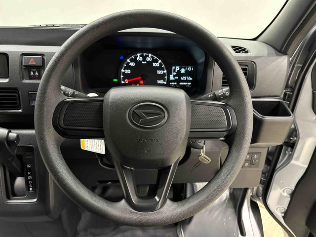 ハイゼットカーゴＤＸＬＥＤヘッドランプ　トップシェイドガラス　コーナーセンサー　オーバーヘッドシェルフ　フロントドアパワーウインドウ　キーレスエントリー　ＡＭ／ＦＭラジオ　テンパータイヤ　スチールホイール（広島県）の中古車