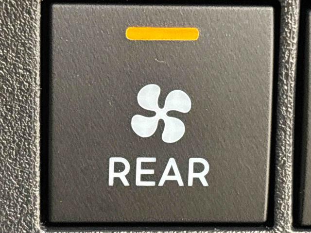 ハイゼットカーゴＤＸＬＥＤヘッドランプ　トップシェイドガラス　コーナーセンサー　オーバーヘッドシェルフ　フロントドアパワーウインドウ　キーレスエントリー　ＡＭ／ＦＭラジオ　テンパータイヤ　スチールホイール（広島県）の中古車