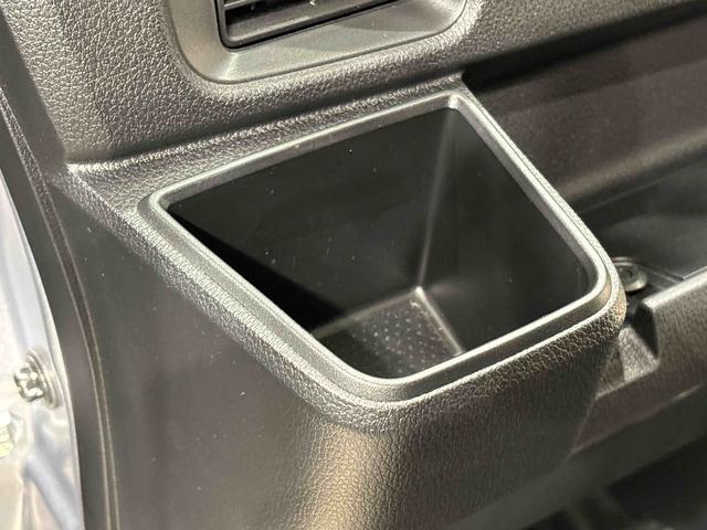 ハイゼットカーゴＤＸＬＥＤヘッドランプ　トップシェイドガラス　コーナーセンサー　オーバーヘッドシェルフ　フロントドアパワーウインドウ　キーレスエントリー　ＡＭ／ＦＭラジオ　テンパータイヤ　スチールホイール（広島県）の中古車