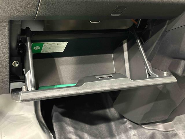 ハイゼットカーゴＤＸＬＥＤヘッドランプ　トップシェイドガラス　コーナーセンサー　オーバーヘッドシェルフ　フロントドアパワーウインドウ　キーレスエントリー　ＡＭ／ＦＭラジオ　テンパータイヤ　スチールホイール（広島県）の中古車