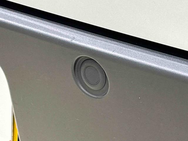 ハイゼットカーゴＤＸＬＥＤヘッドランプ　トップシェイドガラス　コーナーセンサー　オーバーヘッドシェルフ　フロントドアパワーウインドウ　キーレスエントリー　ＡＭ／ＦＭラジオ　テンパータイヤ　スチールホイール（広島県）の中古車