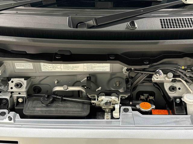 ハイゼットカーゴＤＸＬＥＤヘッドランプ　トップシェイドガラス　コーナーセンサー　オーバーヘッドシェルフ　フロントドアパワーウインドウ　キーレスエントリー　ＡＭ／ＦＭラジオ　テンパータイヤ　スチールホイール（広島県）の中古車