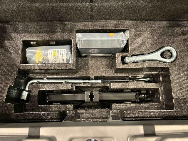 タフトＧターボ　クロムベンチャー　運転席・助手席シートヒーターバックモニター　電動パーキングブレーキ　オートライト　サイドエアバッグ　ＬＥＤヘッドライト・フォグランプ　オートエアコン　純正１５インチアルミホイール　キーフリーシステム（広島県）の中古車