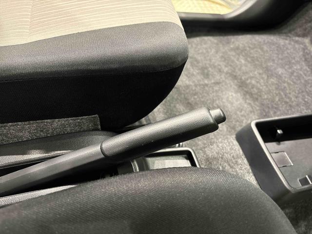 ミライースＸ　ＳＡIII　バックカメラ　ＬＥＤヘッドライト付オートライト　オートハイビーム　リヤスモークガラス　リヤワイパー　パワーウィンドウ　電動格納式ドアミラー　アイドリングストップ　オーディオレス　マニュアルエアコン　キーレスエントリーシステム（広島県）の中古車