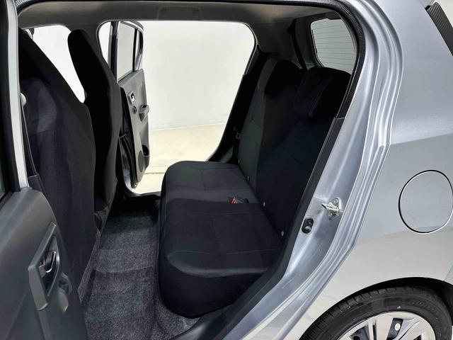 ミライースＸ　ＳＡIII　バックカメラ　ＬＥＤヘッドライト付オートライト　オートハイビーム　リヤスモークガラス　リヤワイパー　パワーウィンドウ　電動格納式ドアミラー　アイドリングストップ　オーディオレス　マニュアルエアコン　キーレスエントリーシステム（広島県）の中古車