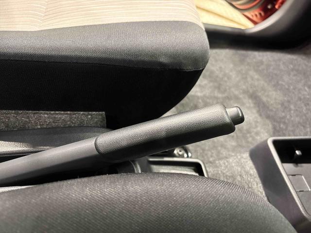 ミライースＸ　ＳＡIII　ＬＥＤヘッドライト　コーナーセンサー付ＬＥＤヘッドランプ　セキュリティアラーム　コーナーセンサー　１４インチフルホイールキャップ　キーレスエントリー　電動格納式ドアミラー　ショツピングフック　マニュアルエアコン（広島県）の中古車